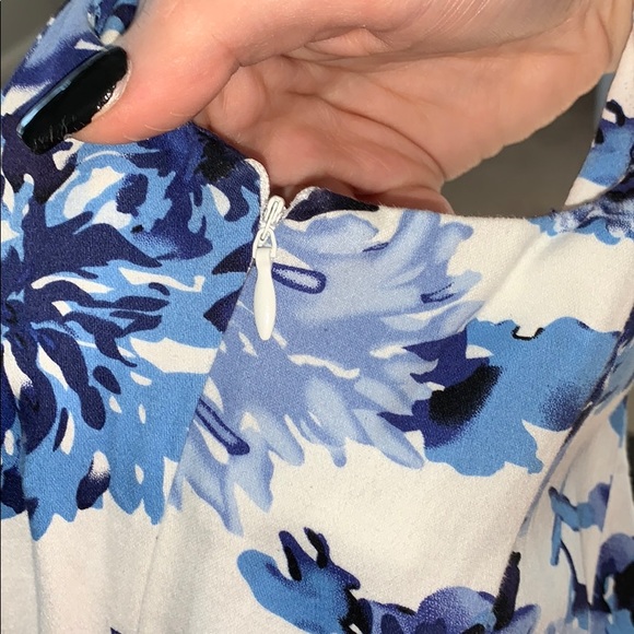 RALPH LAUREN PLEATED PANEL DRESS WITH POCKETS!! - Picture 4 of 4